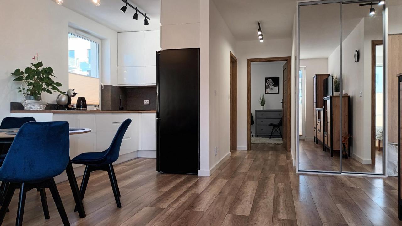 Apartament M&r Dwie Sypialnie Garaz * Gdynia