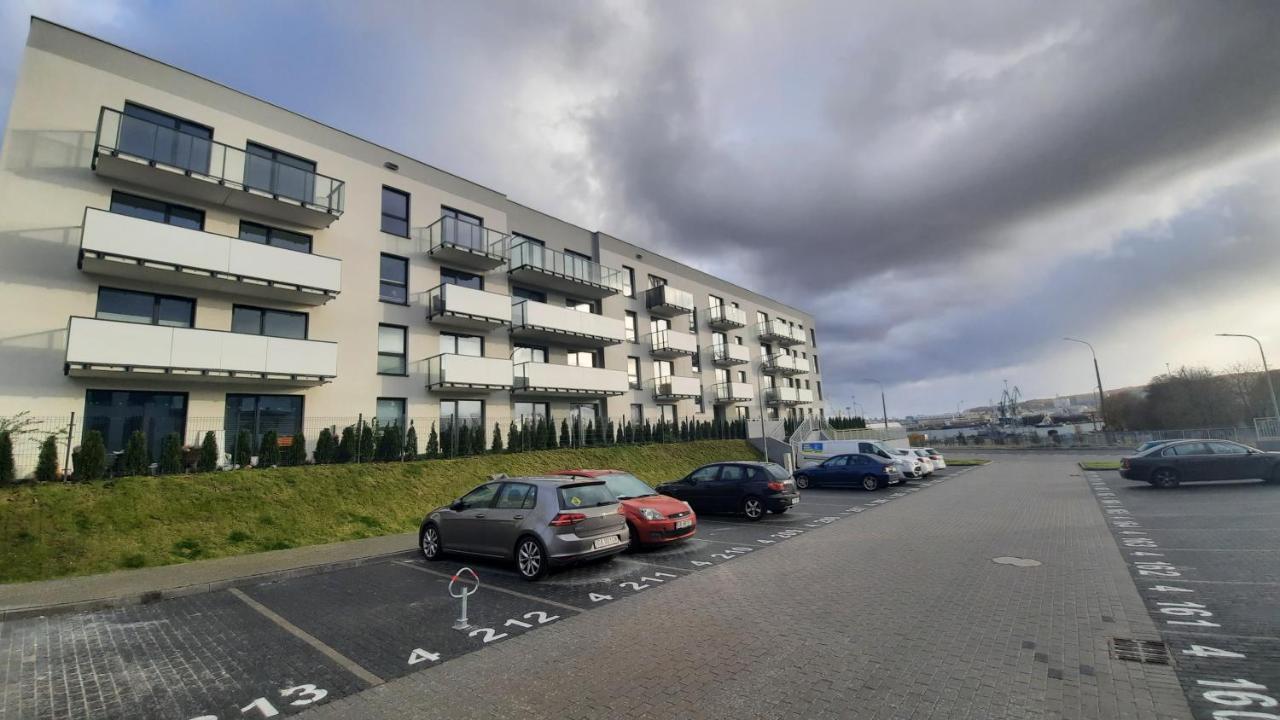 Apartment Apartament M&r Dwie Sypialnie Garaz *